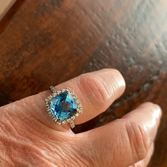 10k White Gold - Picture 12 of 13